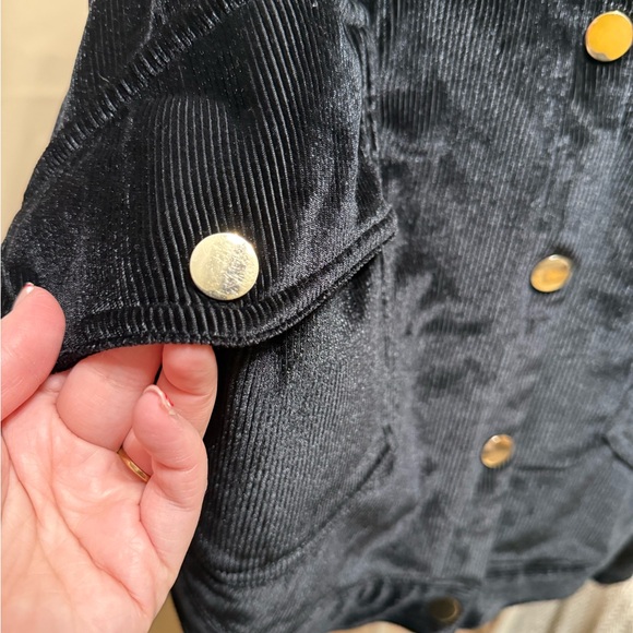 PrettyLittleThing Black Velvet Corduroy Bomber Jacket with Gold Accents - Picture 10 of 16